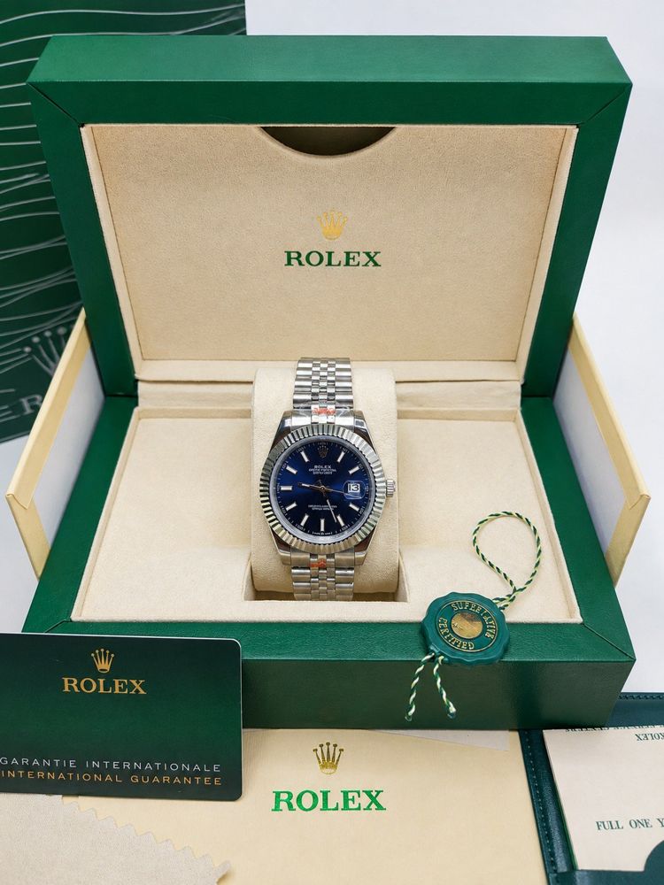 Kolekcija A Ref. DJ-133 — Plavi brojčanik, fluted bezel — s kutijom i papirima
