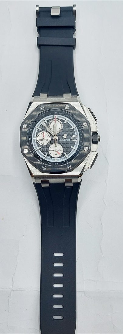 Audemars Piguet Royal Oak Offshore Chronograph — Crni gumeni remen
